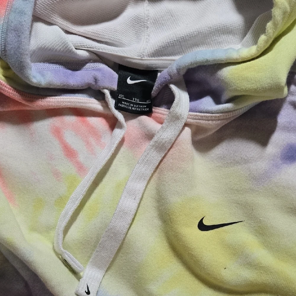 Nike Pastel Tie-Dye Hoodie and Joggers - Picture 5 of 8
